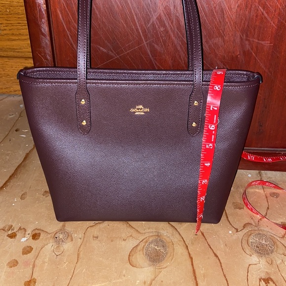 Coach purse - Picture 3 of 6